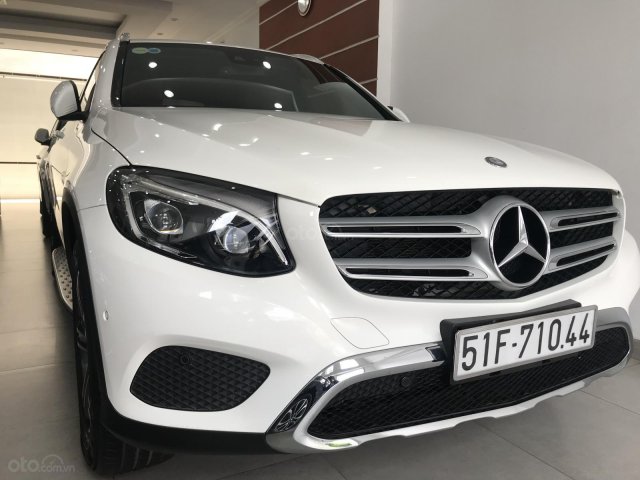 Bán GLC250 SX 2016 màu trắng, nội thất nâu, xe đẹp đi đúng 35.000km, bao kiểm tra tại hãng