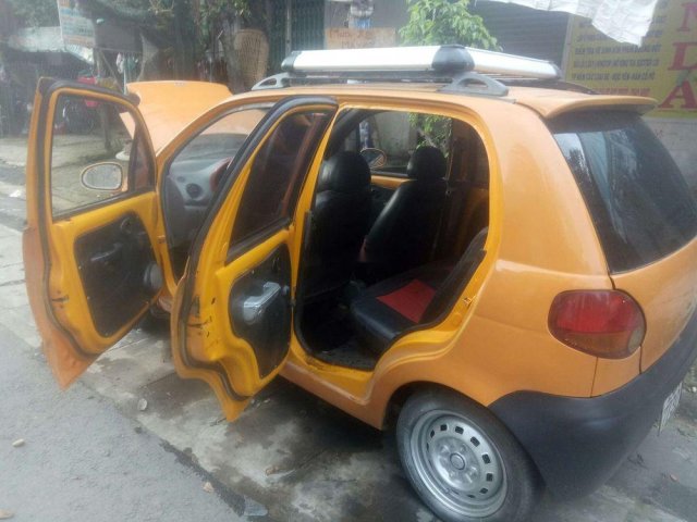 Cần bán gấp Daewoo Matiz sản xuất 2001, màu cam0