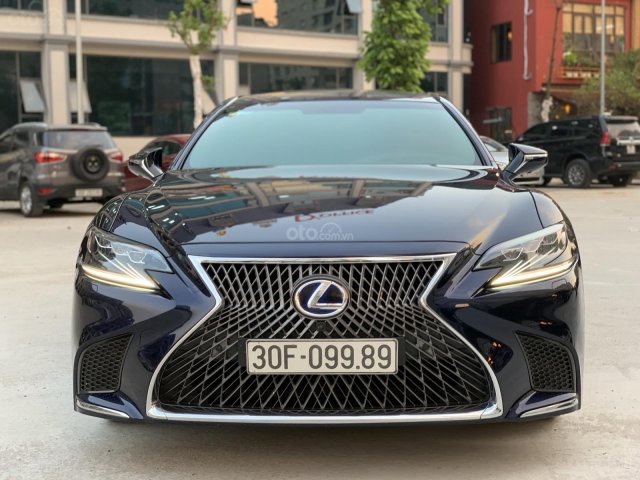 Bán Lexus LS LS500h đời 2017 - chính chủ, thương lượng giá