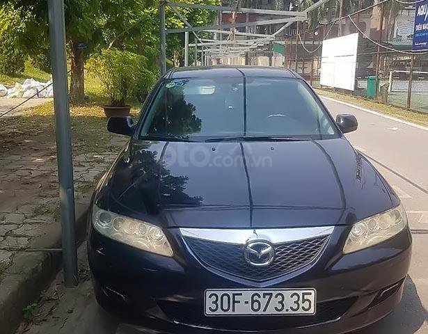 Cần bán Mazda 6 sản xuất năm 2005, màu đen, nhập khẩu