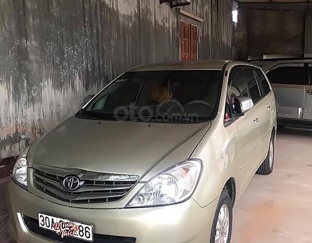 Bán xe Toyota Innova V 2008, chính chủ, giá cạnh tranh0