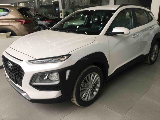 Hyundai Kona 2.0 AT, giá tốt giao xe ngay, trả góp 85%. LH 0911 40 62620