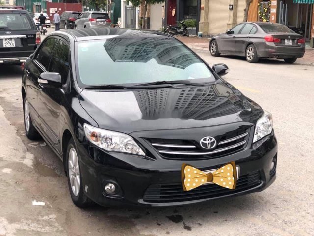 Bán Toyota Corolla Altis đời 2014, màu đen, chính chủ  0