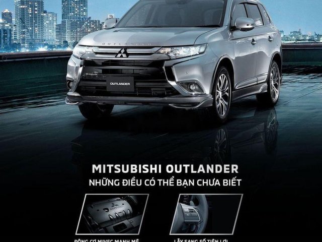 Bán Mitsubishi Outlander năm 2018, màu bạc, xe nhập