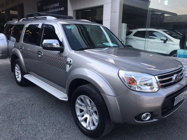 Cần bán Ford Everest sản xuất 2015, màu vàng, ít sử dụng. Giá chỉ 675 triệu đồng0