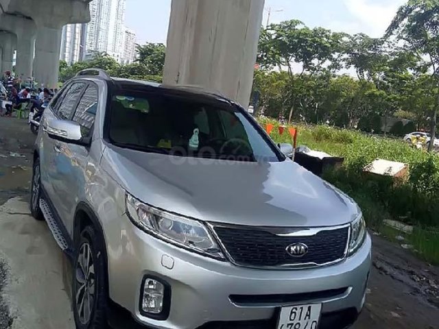 Bán ô tô Kia Sorento DATH sản xuất năm 2016, màu xám