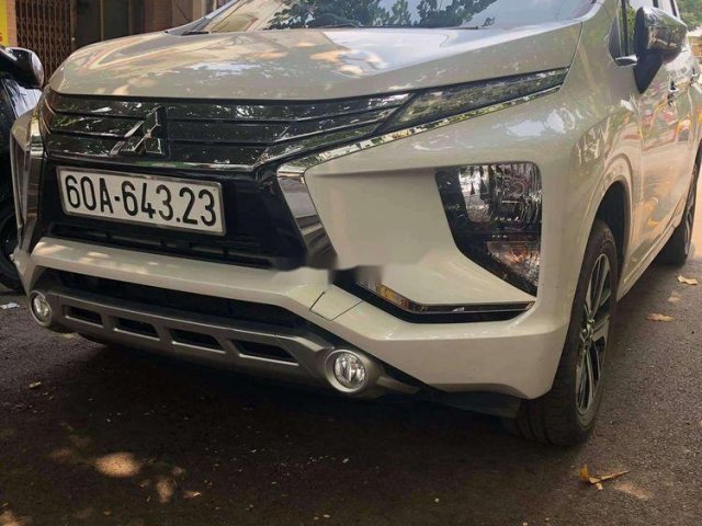 Cần bán Mitsubishi Xpander 1.5 AT giao ngay tháng 10 đời 2019, xe nhập