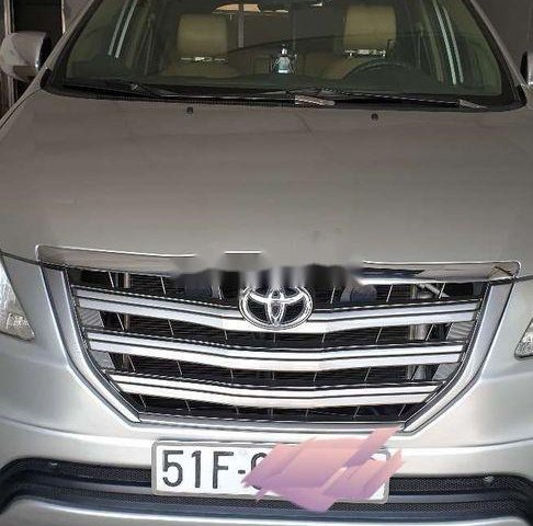 Cần bán xe Toyota Innova E đời 2014, giá 520tr