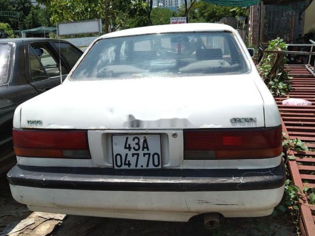 Bán Toyota Crown đời 1988, màu trắng, xe nhập