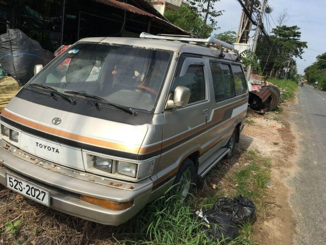 Bán ô tô Toyota Venza 1985, nhập khẩu, giá 30tr