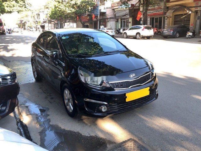 Bán Kia Rio 2016, màu đen còn mới giá cạnh tranh0