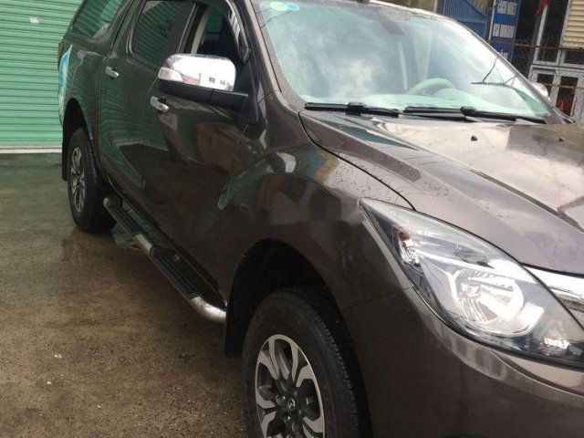 Gia đình bán xe Mazda BT 50 đời 2016, màu nâu