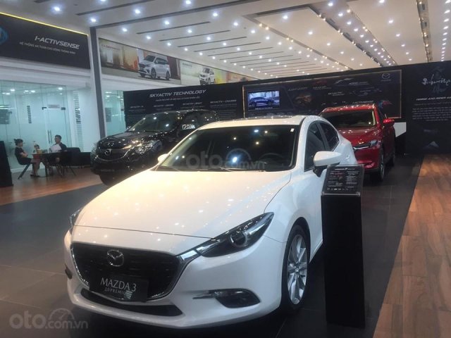 Bán xe Mazda 3 năm 2019 giá tốt, chính sách hậu mãi, Mazda Phạm Văn Đồng, Ms. Vũ Oanh