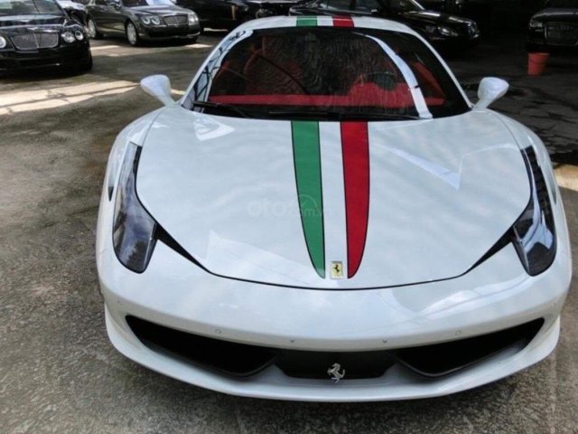 Cần bán xe Ferrari 458 đời 20150