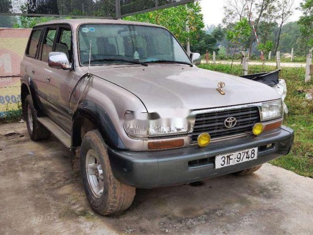 Bán Toyota Land Cruiser sản xuất 1996, nhập khẩu nguyên chiếc giá cạnh tranh0