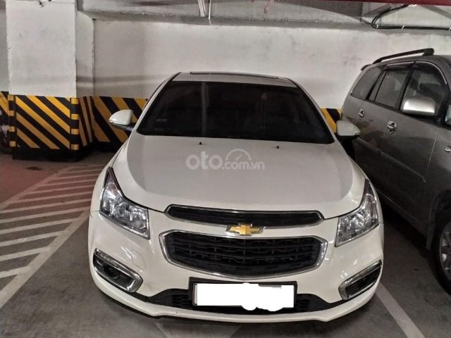 Bán xe Chevrolet Cruze 1.8, trắng, chính chủ, có lộc