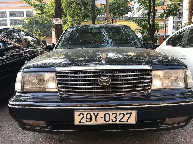 Bán Toyota Crown 1993, màu đen, xe nhập 0