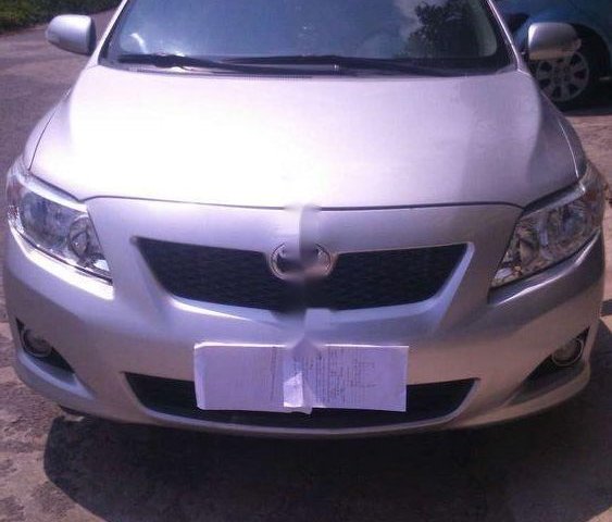 Bán ô tô Toyota Corolla Altis 2010, màu bạc0