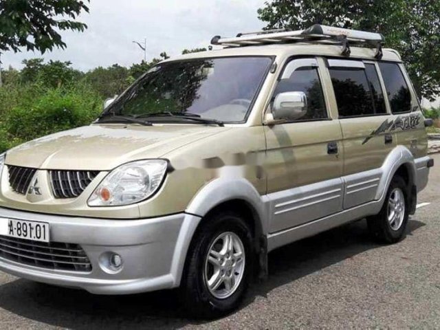 Bán ô tô Mitsubishi Jolie sản xuất năm 2005, màu vàng còn mới