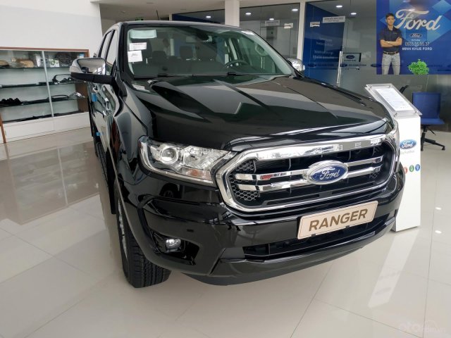 Cần bán xe Ford Ranger XLT sản xuất năm 2019, màu đen, nhập khẩu, 724 triệu0