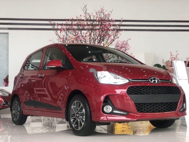 Cần bán xe Hyundai Grand i10 2019, màu đỏ0