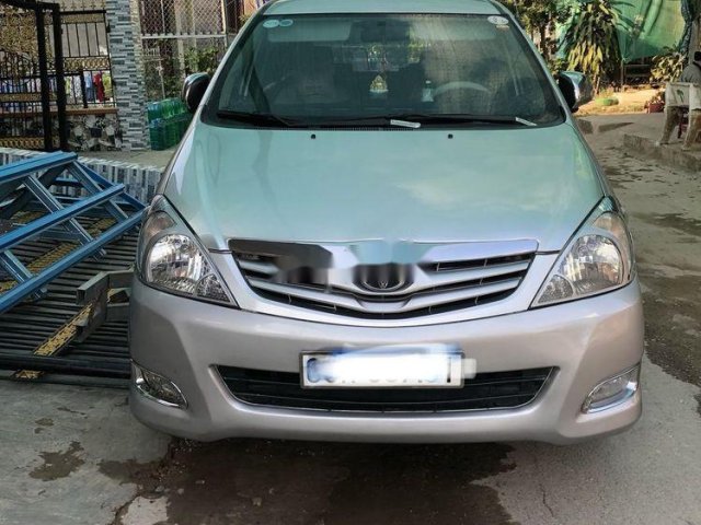 Bán xe Toyota Innova 2010, giá tốt