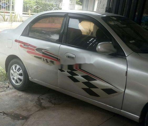 Bán xe Daewoo Lanos sản xuất 2002, màu bạc