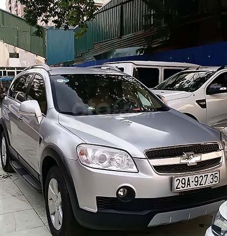 Cần bán Chevrolet Captiva LT sản xuất năm 2008, màu bạc, chính chủ0