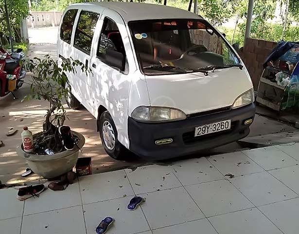 Cần bán Daihatsu Citivan 1.6 MT sản xuất 2004, màu trắng