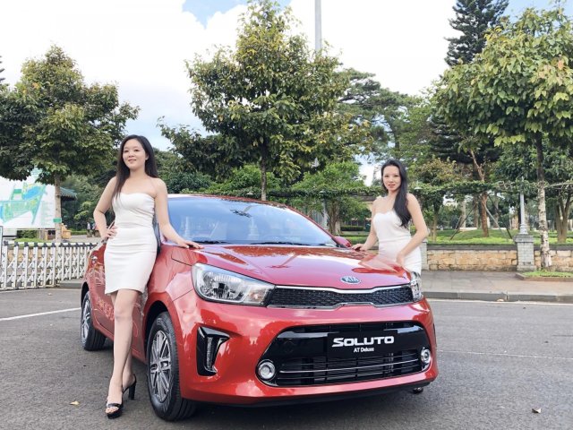 Bán ô tô Kia Soluto 1.4 sản xuất năm 2019, màu đỏ, giá 399 triệu