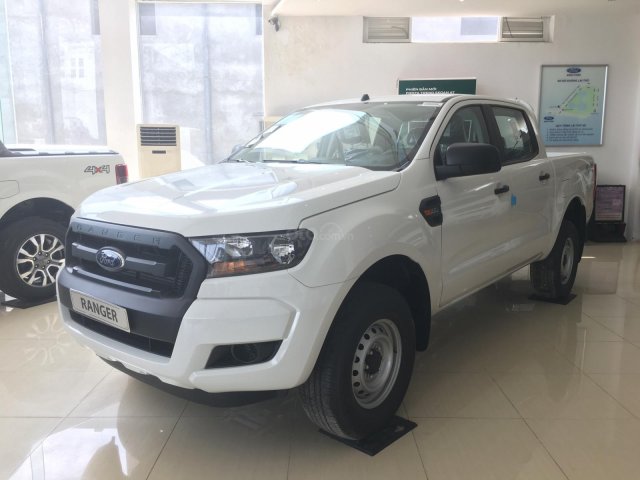 Bán Ford Ranger Ford Ranger XL 4x4 MT sản xuất 2019, màu trắng, nhập khẩu, giá chỉ 570 triệu0