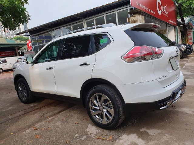 Xe Nissan X trail 2.5 sản xuất 2016, full option 2 cầu, xe còn rất đẹp