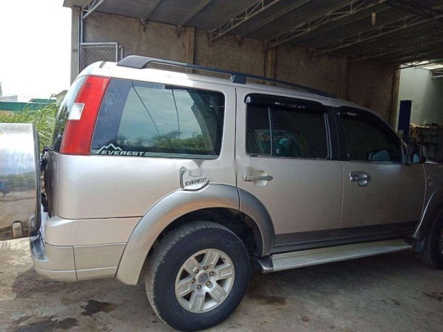 Bán Ford Everest sản xuất 2008, màu hồng phấn