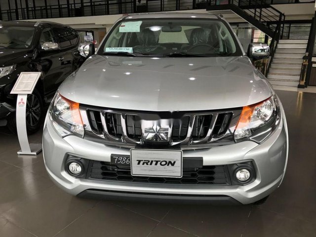 Bán Mitsubishi Triton 2019, xe nhập