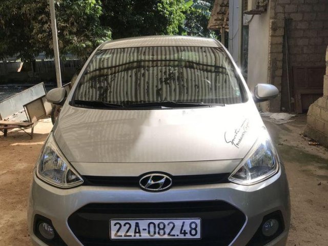 Bán xe Hyundai Grand i10 MT đời 2016, màu bạc, xe nhập