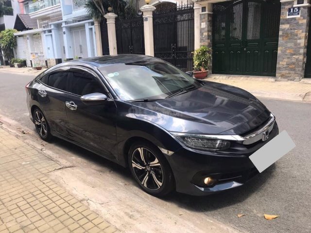 Bán em Honda Civic 2016, màu xanh đen