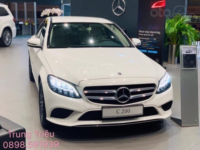 Mercedes C200 Sport - Hỗ trợ 100% thuế trước bạ0