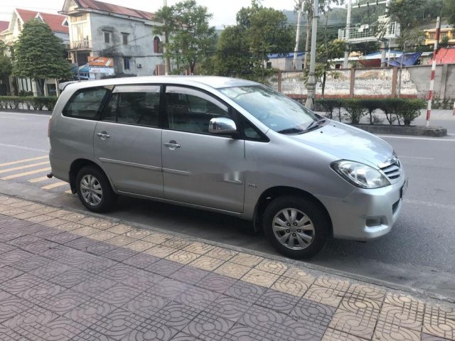 Bán Toyota Innova 2009, màu bạc, nhập khẩu xe gia đình, giá chỉ 370 triệu0