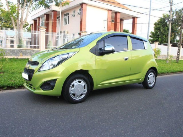 Bán Chevrolet Spark Van năm 2016, màu xanh cốm