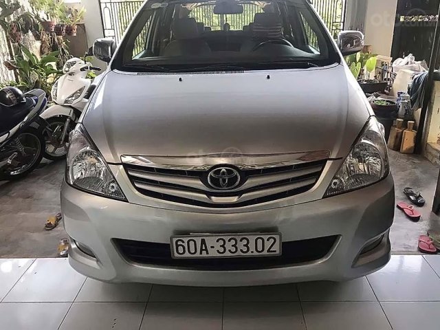 Bán Toyota Innova năm 2009, màu bạc, giá 375tr0