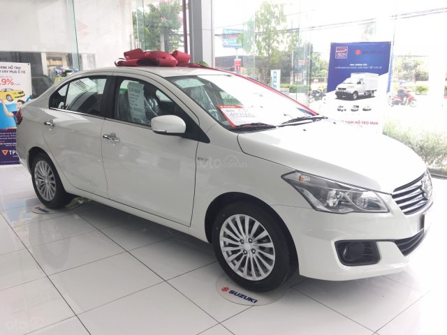 Bán Suzuki Ciaz đời 2019, màu trắng, xe nhập giá cạnh tranh. Xe giao liền trong tháng