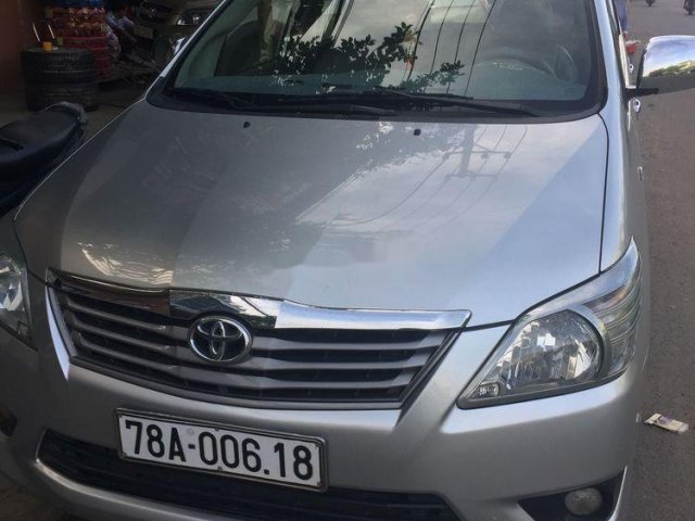 Bán Toyota Innova MT đời 2012, màu bạc, giá chỉ 445 triệu