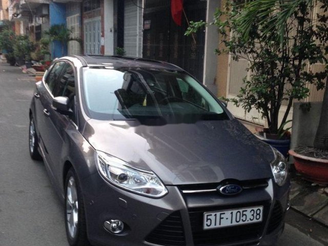 Cần bán Ford Focus đời 2015, màu xám chính chủ, giá 540tr