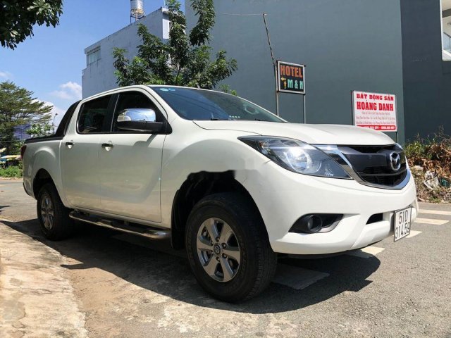 Bán Mazda BT 50 MT đời 2017, màu trắng 0