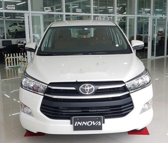 Bán Toyota Innova năm 2019, hỗ trợ tốt