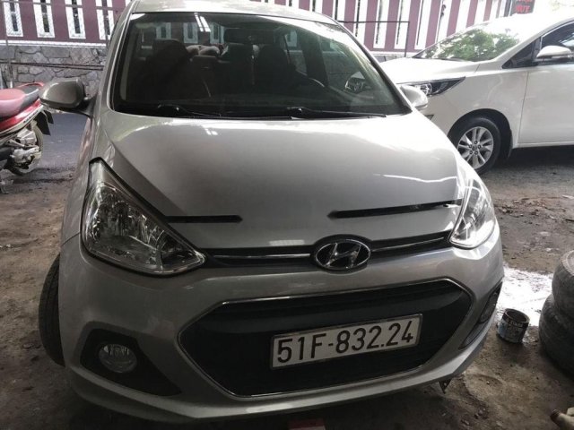 Cần bán gấp Hyundai Grand i10 1.2 AT năm 20180