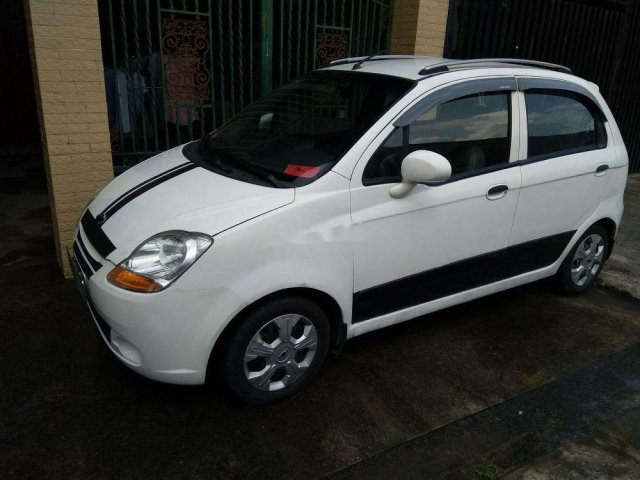 Bán Chevrolet Spark đời 2009, màu trắng0