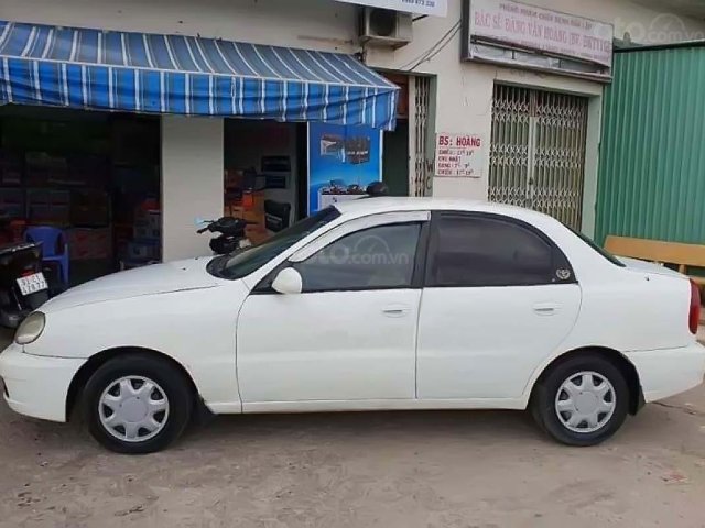 Cần bán lại Daewoo Lanos năm 2003, màu trắng, giá 59tr0