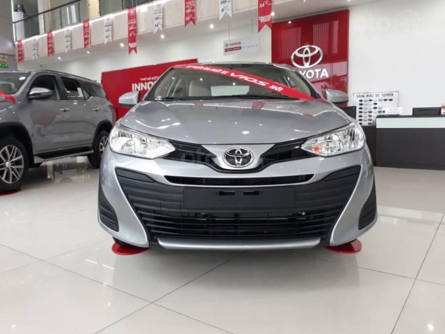 Bán xe Toyota Vios 1.5E MT 2019, xe đủ màu giao ngay, ưu đãi sốc: Giảm tiền mặt + BHVC + PK chính hãng, LH 0941115585