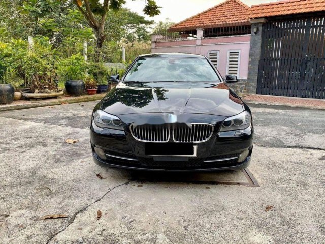 Cần bán lại xe BMW 5 Series 520i Series 2013, màu đen, nhập khẩu nguyên chiếc chính chủ